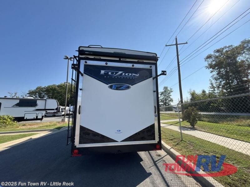 Used 2022 Keystone Fuzion 379 available in Little Rock, Arkansas