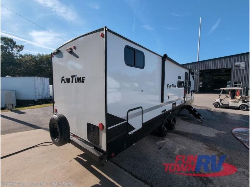 New 2026 CrossRoads Fun Time 28QB available in Little Rock, Arkansas