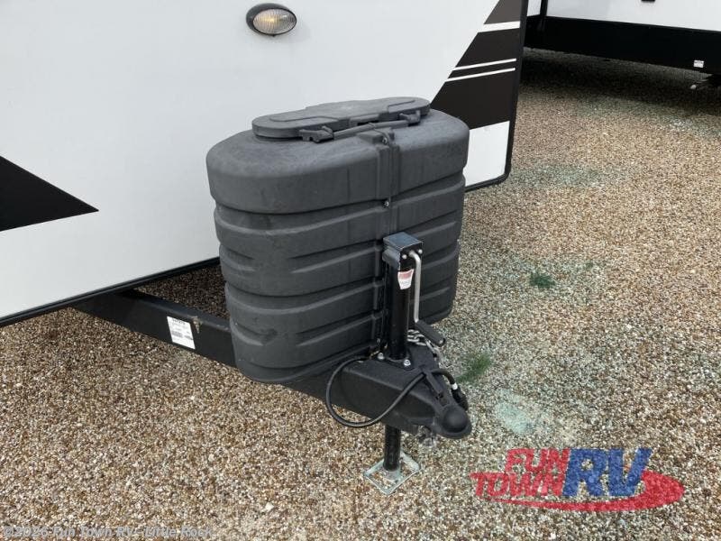 2025 Sandpiper Destination Trailers 421FKL by Forest River from Fun Town RV - Little Rock in Little Rock, Arkansas