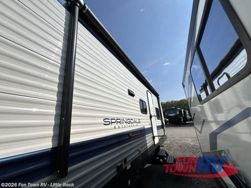 2025 Keystone Springdale Classic 261BHC - Used Travel Trailer For Sale by Fun Town RV - Little Rock in Little Rock, Arkansas