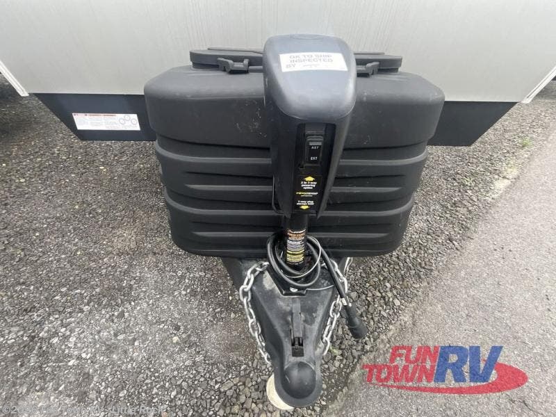 Used 2025 Coachmen Freedom Express Ultra Lite 326BHDS available in Little Rock, Arkansas