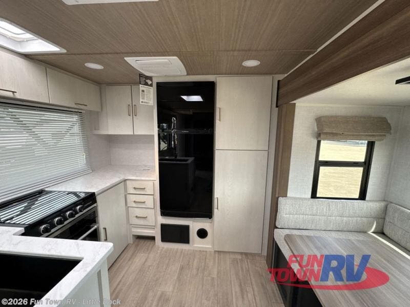 2026 Forest River Vibe 2600RK - New Travel Trailer For Sale by Fun Town RV - Little Rock in Little Rock, Arkansas