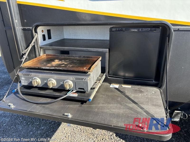 2022 Ember RV Overland Series 191MDB - Used Travel Trailer For Sale by Fun Town RV - Little Rock in Little Rock, Arkansas