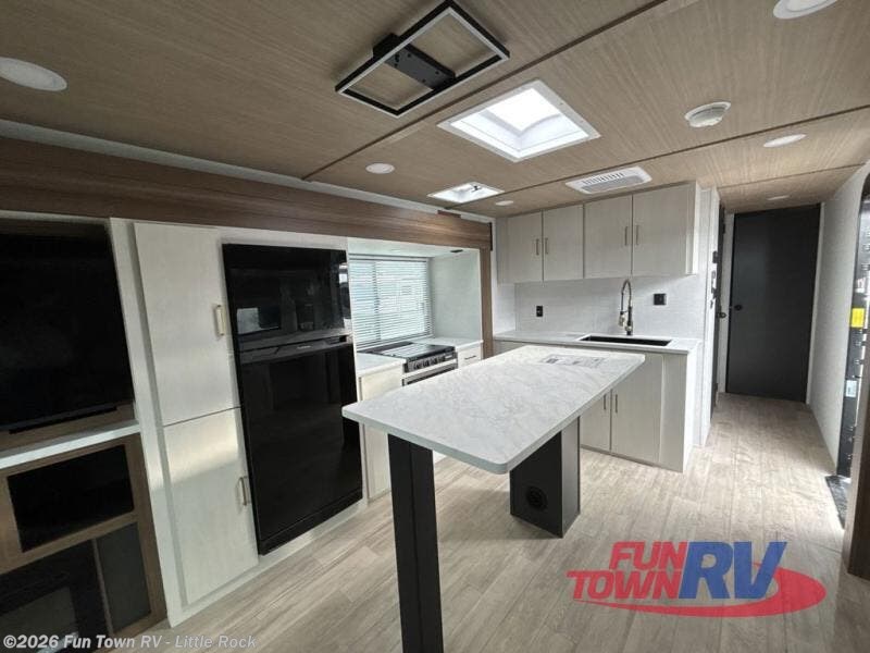 2026 Vibe 2800RL by Forest River from Fun Town RV - Little Rock in Little Rock, Arkansas