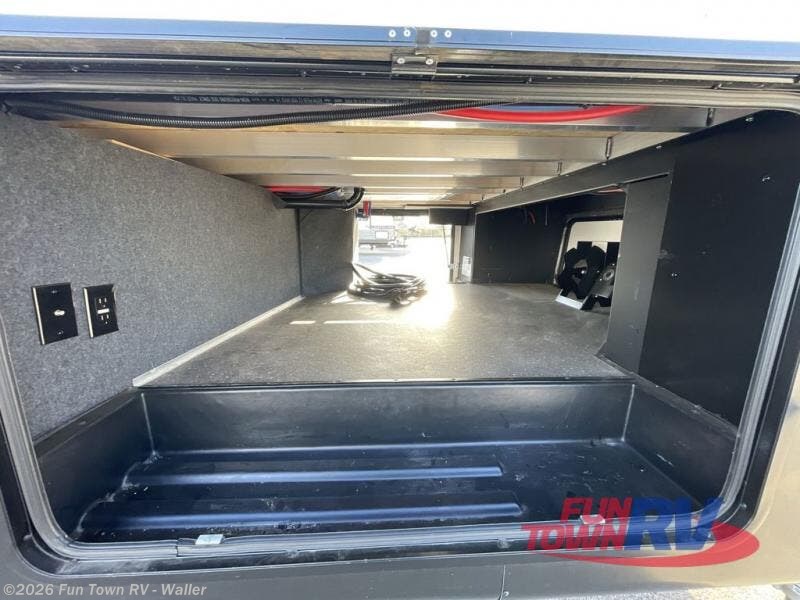 2023 ElkRidge 32RLS by Heartland from Fun Town RV - Waller in Waller, Texas