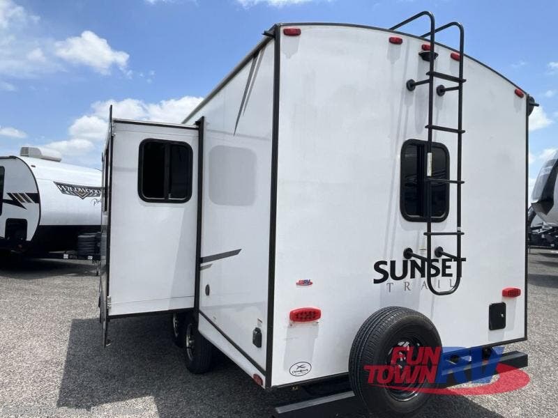 2023 Sunset Trail 212RB by CrossRoads from Fun Town RV - Waller in Waller, Texas