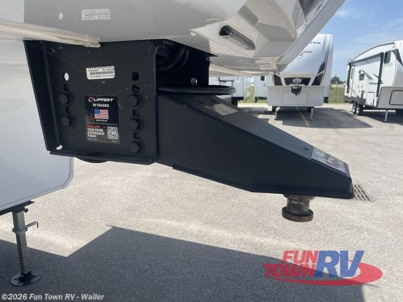 New 2026 Forest River Cardinal 34CRIB available in Waller, Texas