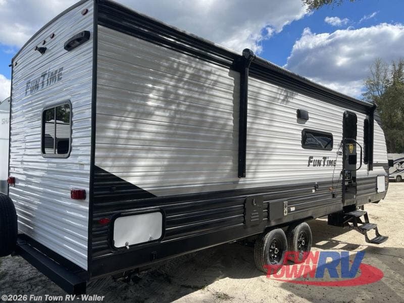 2026 Fun Time 265BH by CrossRoads from Fun Town RV - Waller in Waller, Texas