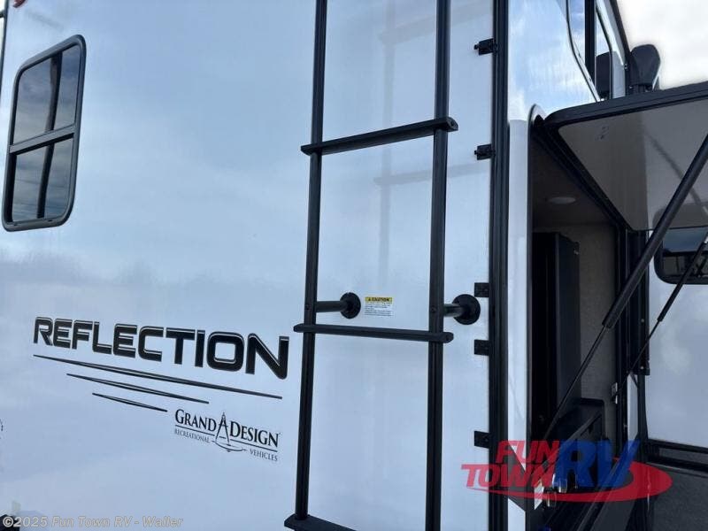 Used 2022 Grand Design Reflection 312BHTS available in Waller, Texas