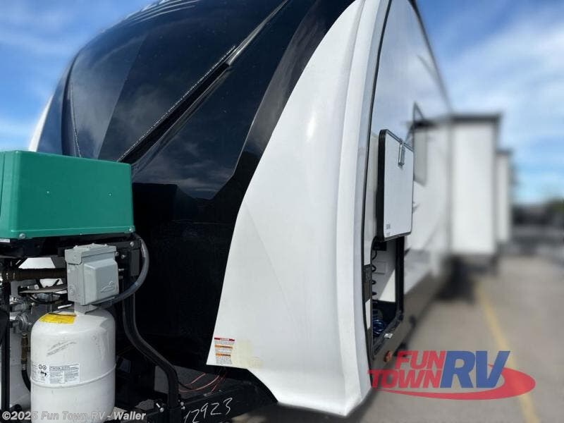 2022 Grand Design Reflection 312BHTS - Used Travel Trailer For Sale by Fun Town RV - Waller in Waller, Texas