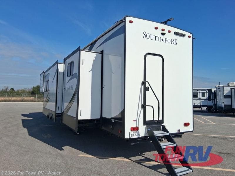 2023 South Fork 3850BH by Cruiser RV from Fun Town RV - Waller in Waller, Texas