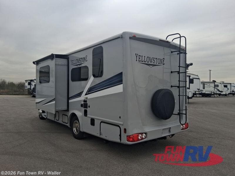 2026 Yellowstone Y5240 by Gulf Stream from Fun Town RV - Waller in Waller, Texas