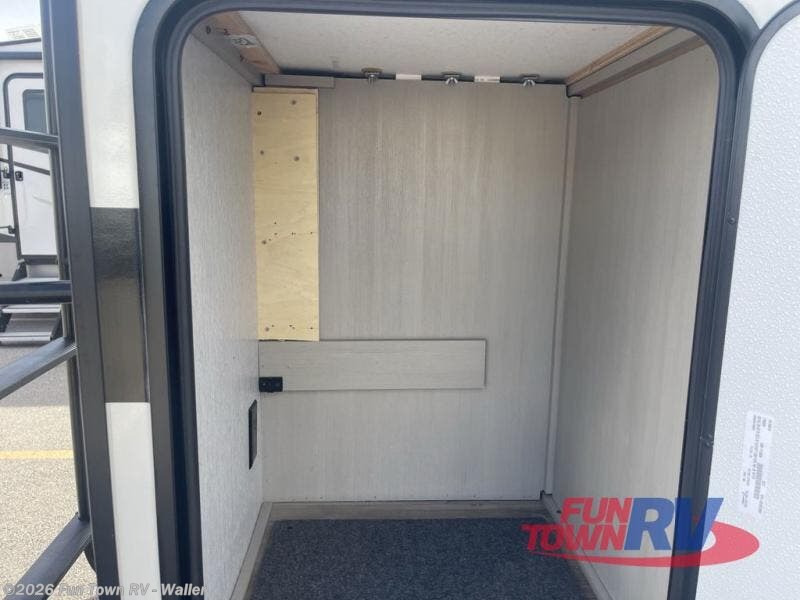 2024 Salem Hemisphere 320VIEW by Forest River from Fun Town RV - Waller in Waller, Texas