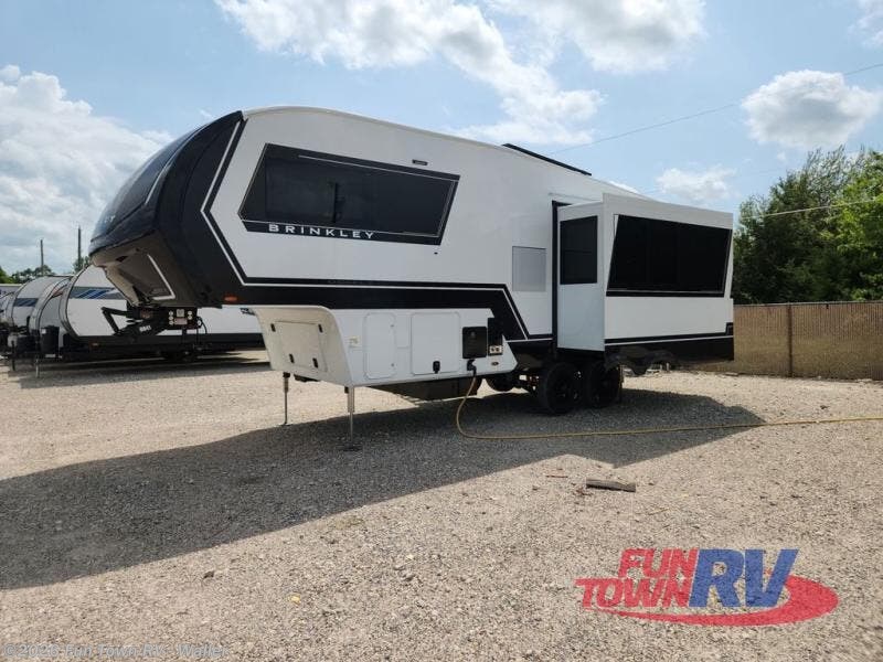 2026 Brinkley RV Model Z 2680 - New Fifth Wheel For Sale by Fun Town RV - Waller in Waller, Texas