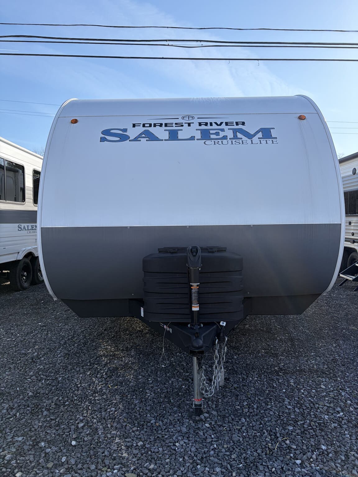 2026 Forest River Salem Cruise Lite 24RLXL - New Travel Trailer For Sale by Hometown RV LLC in Brockway, Pennsylvania features LED Lights, Overhead Cabinetry, LP Detector, Toilet, Oven