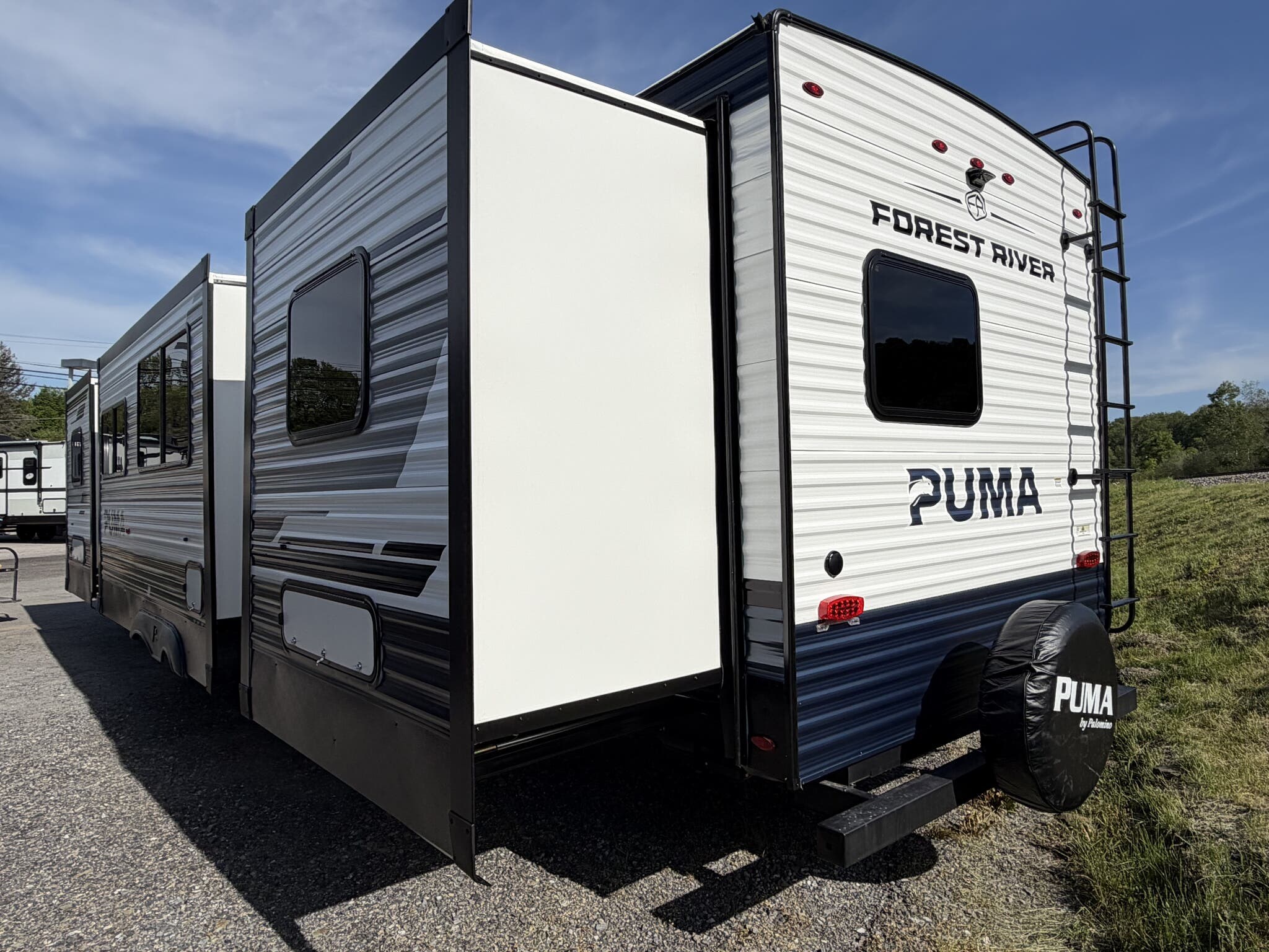 New 2026 Forest River Puma 32RBFQ2 available in Brockway, Pennsylvania