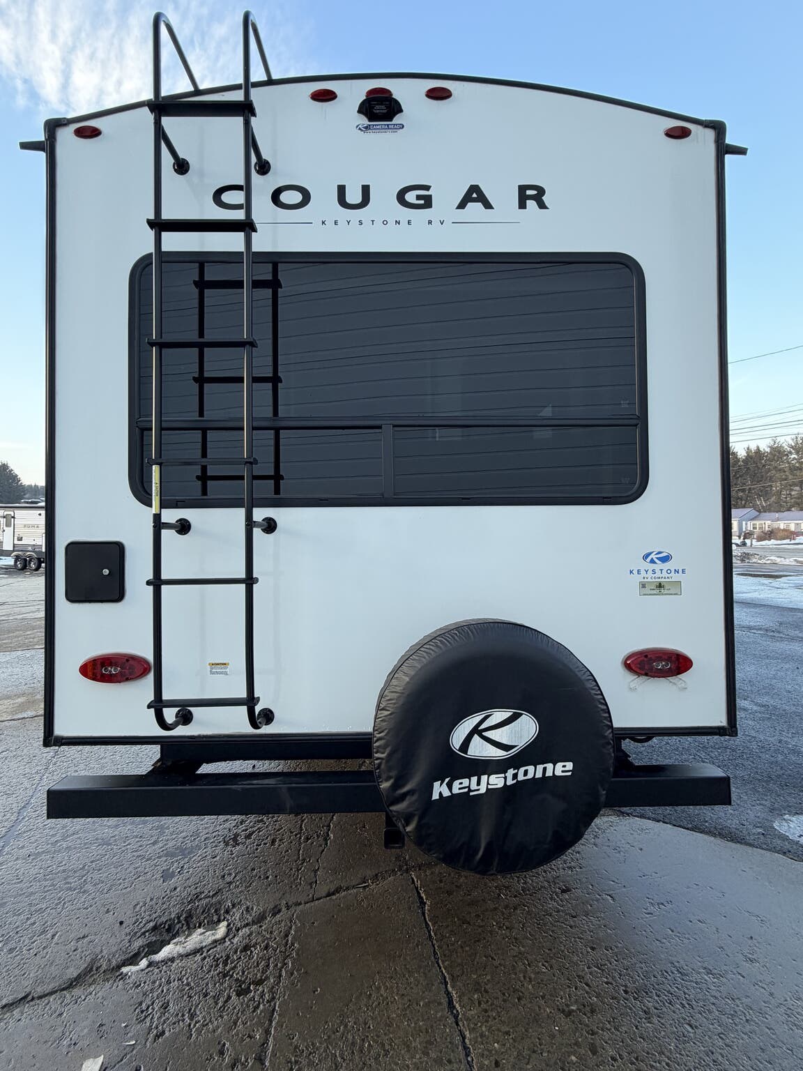 2024 Cougar 33RLI by Keystone from Hometown RV LLC in Brockway, Pennsylvania