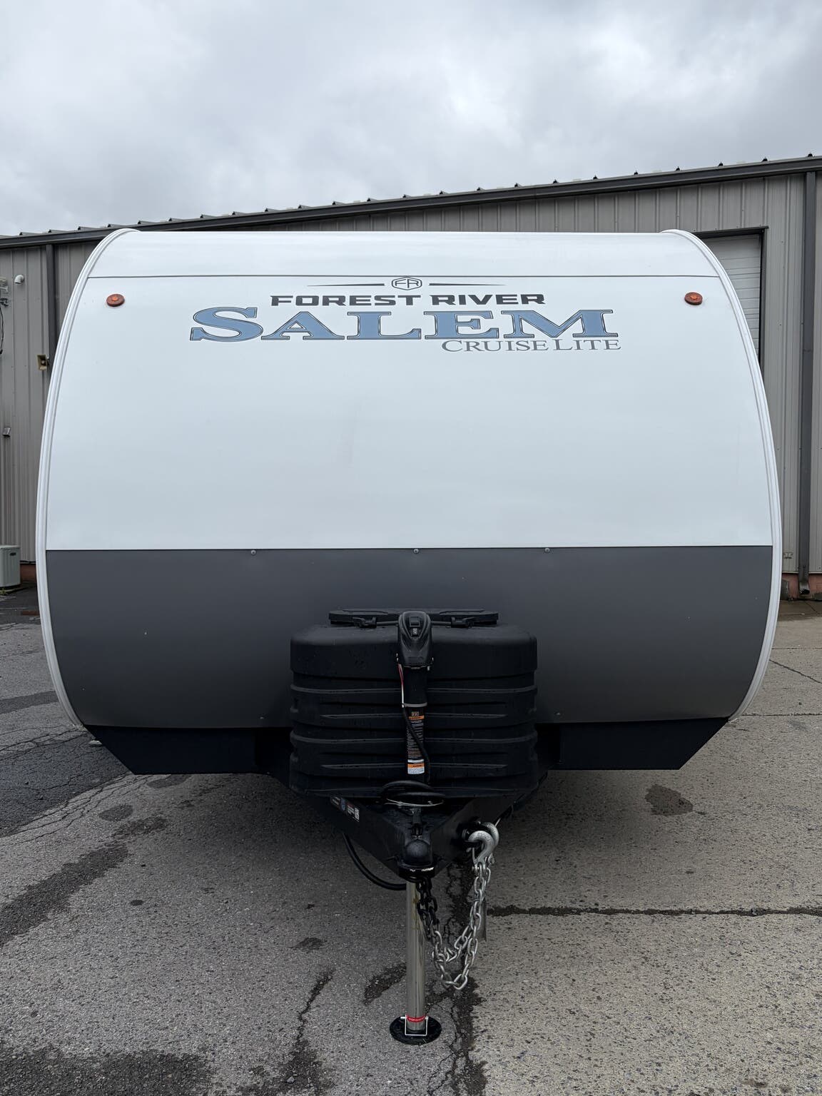 2026 Forest River Salem Cruise Lite 28VBXL - New Travel Trailer For Sale by Hometown RV LLC in Brockway, Pennsylvania features Griddle, PVC Roof, Bunk Beds, Tankless Demand Gas Water Heater, Queen Bed