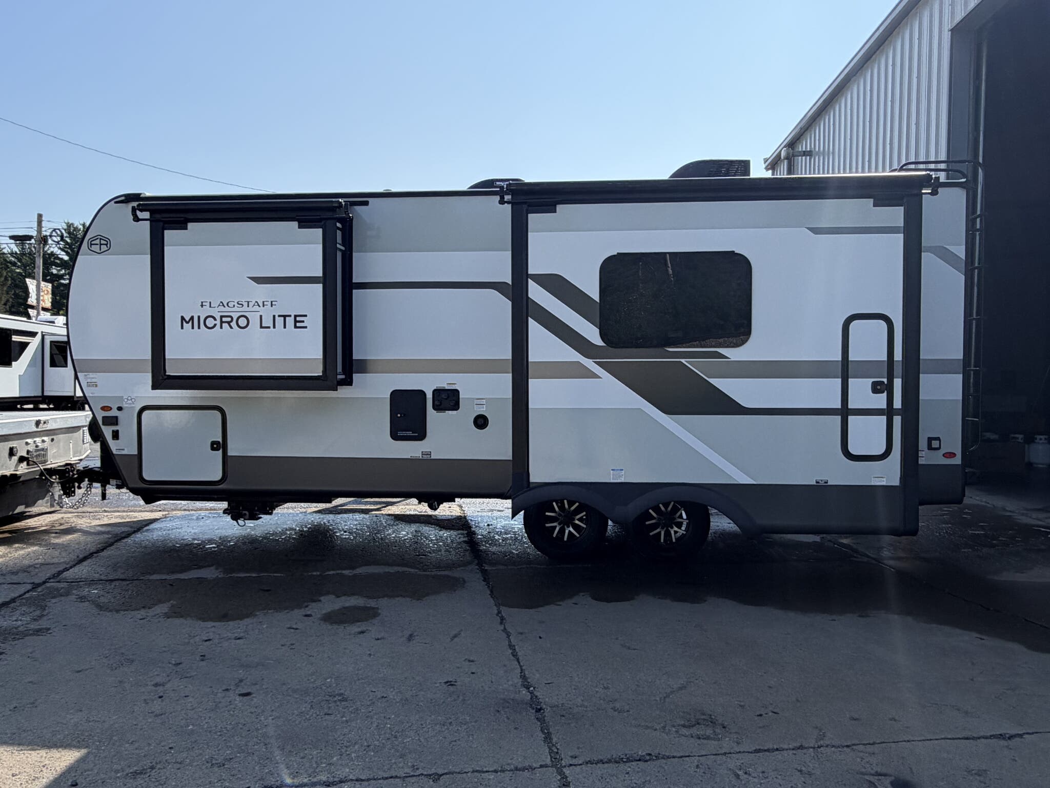 2027 Flagstaff Micro Lite 25SRK by Forest River from Hometown RV LLC in Brockway, Pennsylvania
