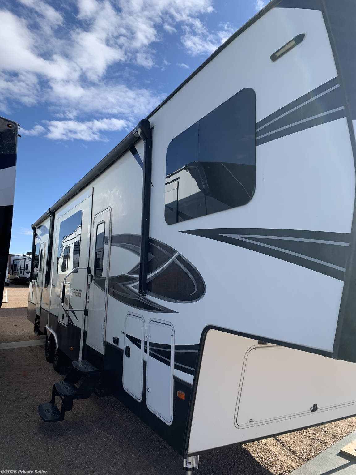 2017 Voltage Dimensions  Length 39.25 ft. (471 in.) Width 8.5 f by Dutchmen from For Sale By Owner in Windsor, Colorado