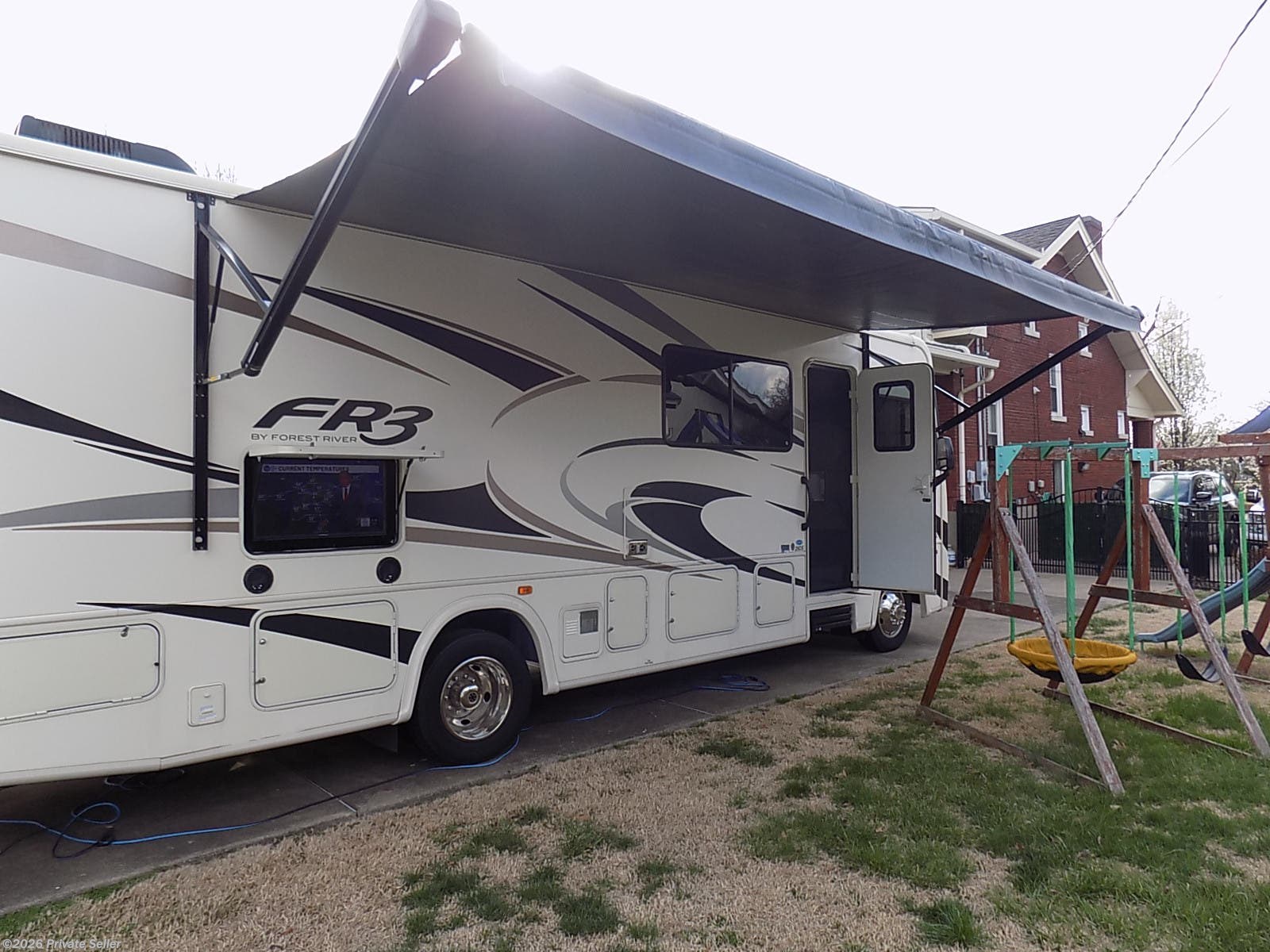 2018 FR3 by Forest River from For Sale By Owner in Louisville, Kentucky