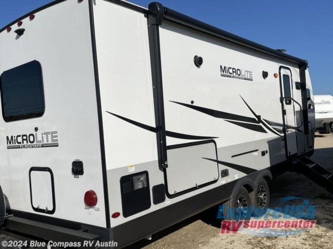 2022 Flagstaff Micro Lite 25FKS by Forest River from Camper Clinic II in Buda, Texas