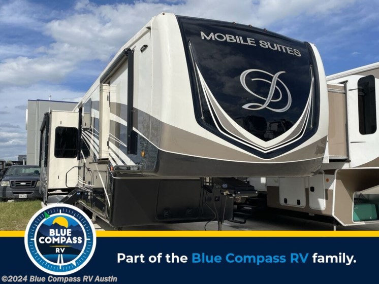 Used 2021 DRV Mobile Suites 44 Houston available in Buda, Texas