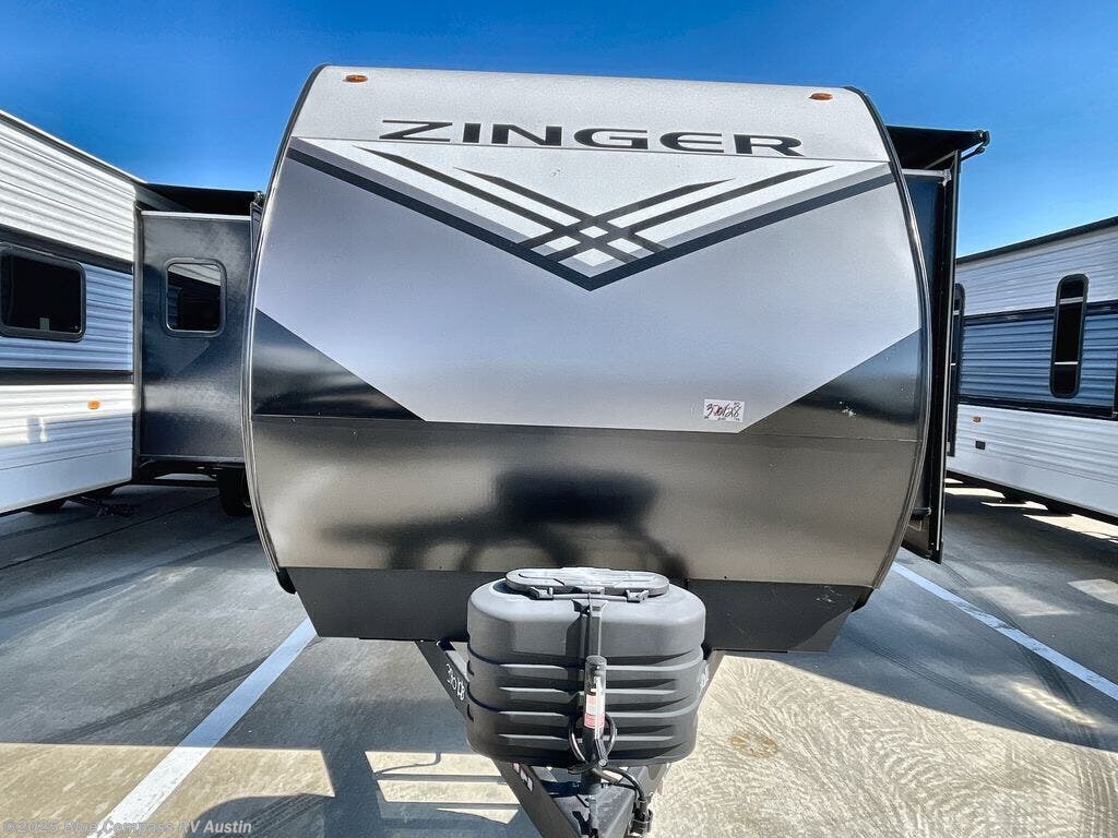 New 2026 CrossRoads Zinger 390DB available in Buda, Texas
