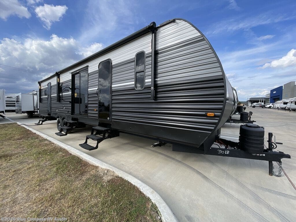 2026 Zinger 390DB by CrossRoads from Blue Compass RV Austin in Buda, Texas