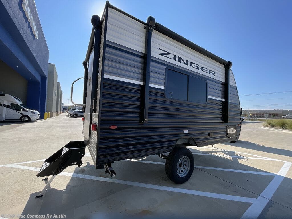 2026 Zinger Lite 12FB by CrossRoads from Blue Compass RV Austin in Buda, Texas