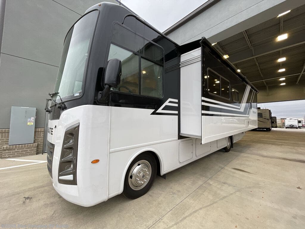 New 2026 Thor Motor Coach Resonate 29D available in Buda, Texas