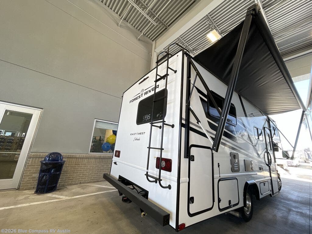 2026 East to West Entrada 210NSC - New Class C For Sale by Blue Compass RV Austin in Buda, Texas