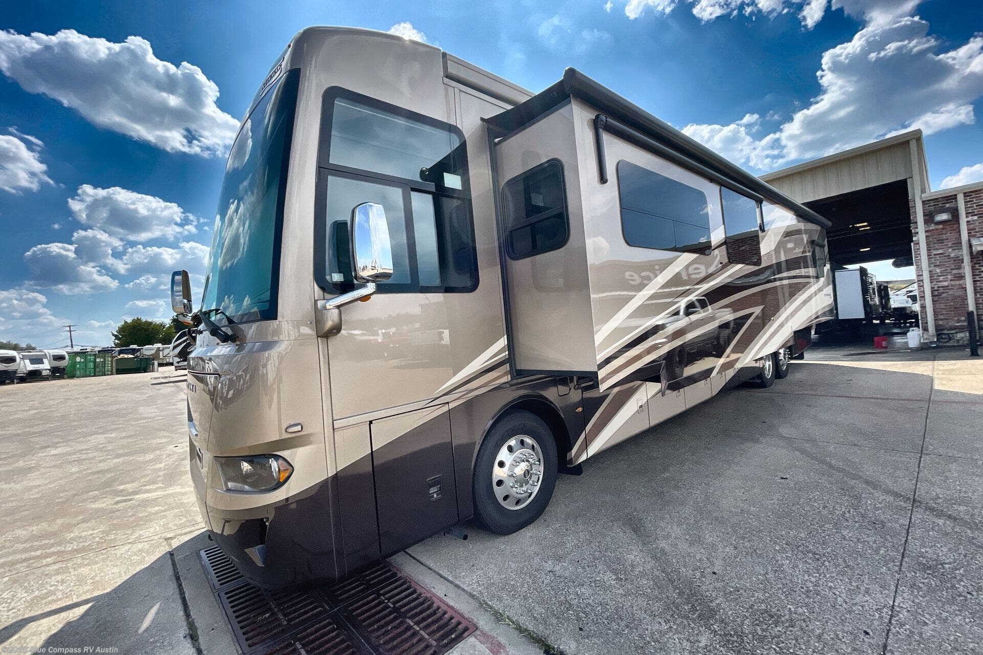 Used 2020 Newmar Ventana 4326 available in Buda, Texas