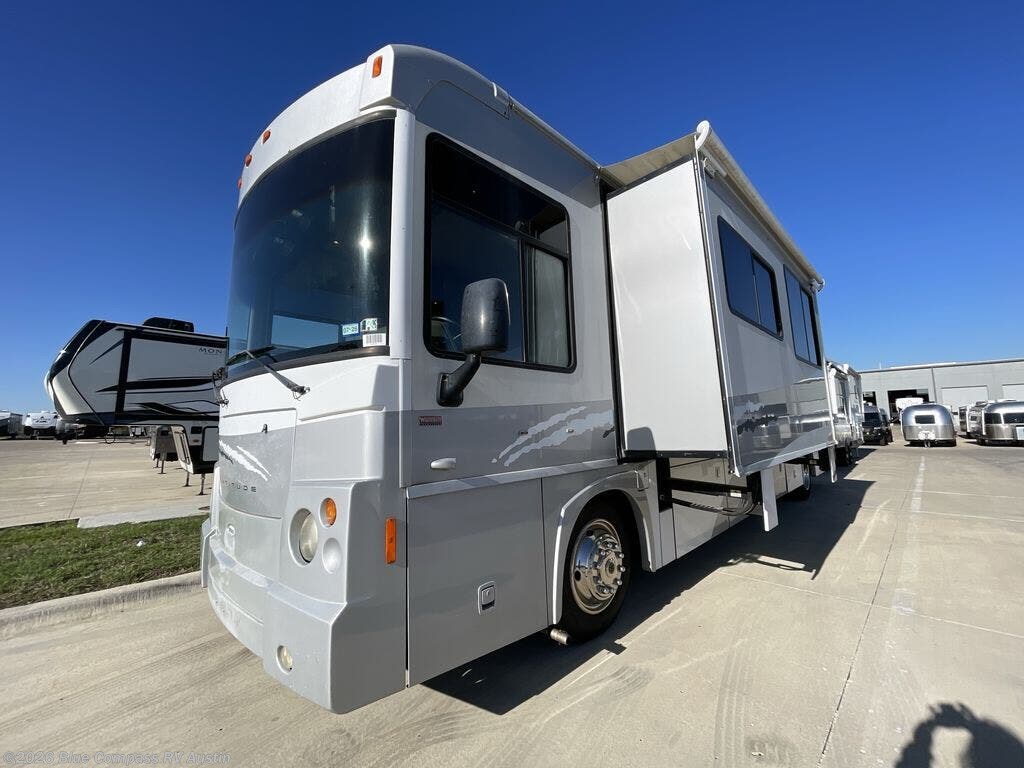 Used 2008 Itasca Latitude Itasca  39W available in Buda, Texas