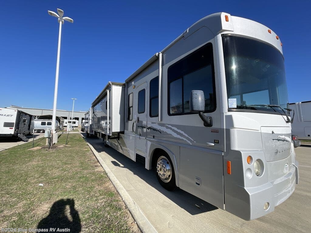 2008 Latitude Itasca  39W by Itasca from Blue Compass RV Austin in Buda, Texas