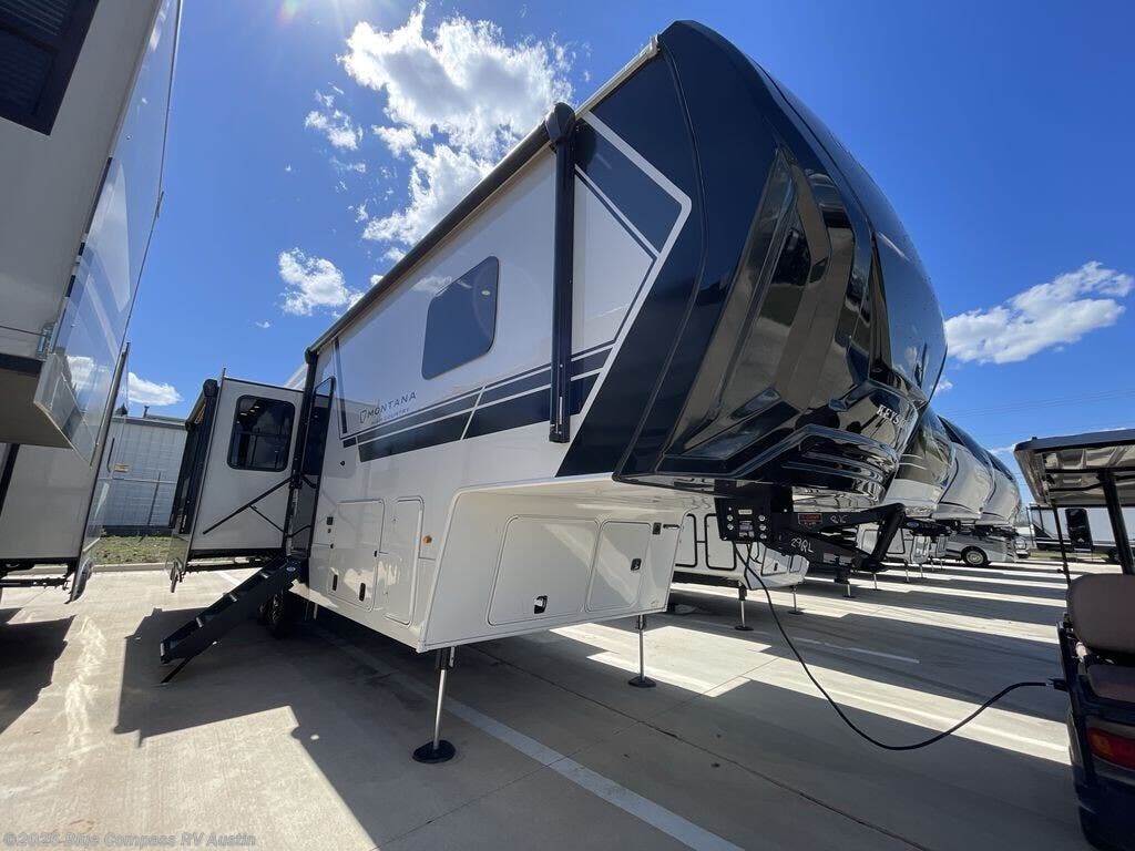 2026 Montana High Country 290RL by Keystone from Blue Compass RV Austin in Buda, Texas