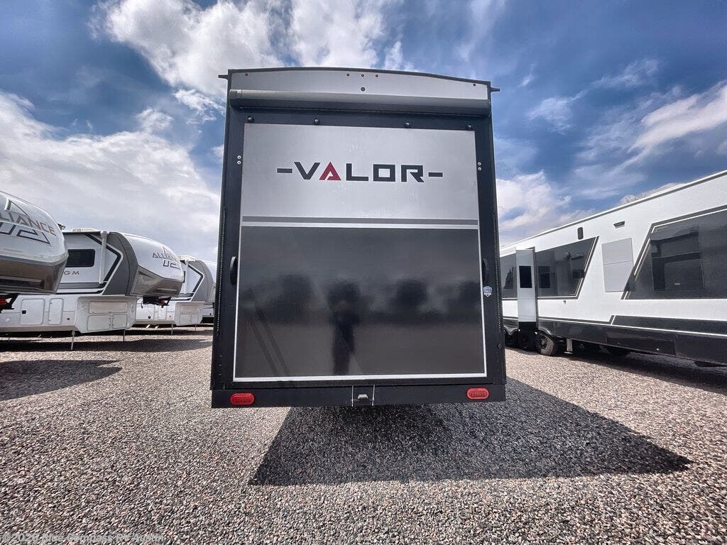 New 2025 Alliance RV Valor 42V14 available in Buda, Texas