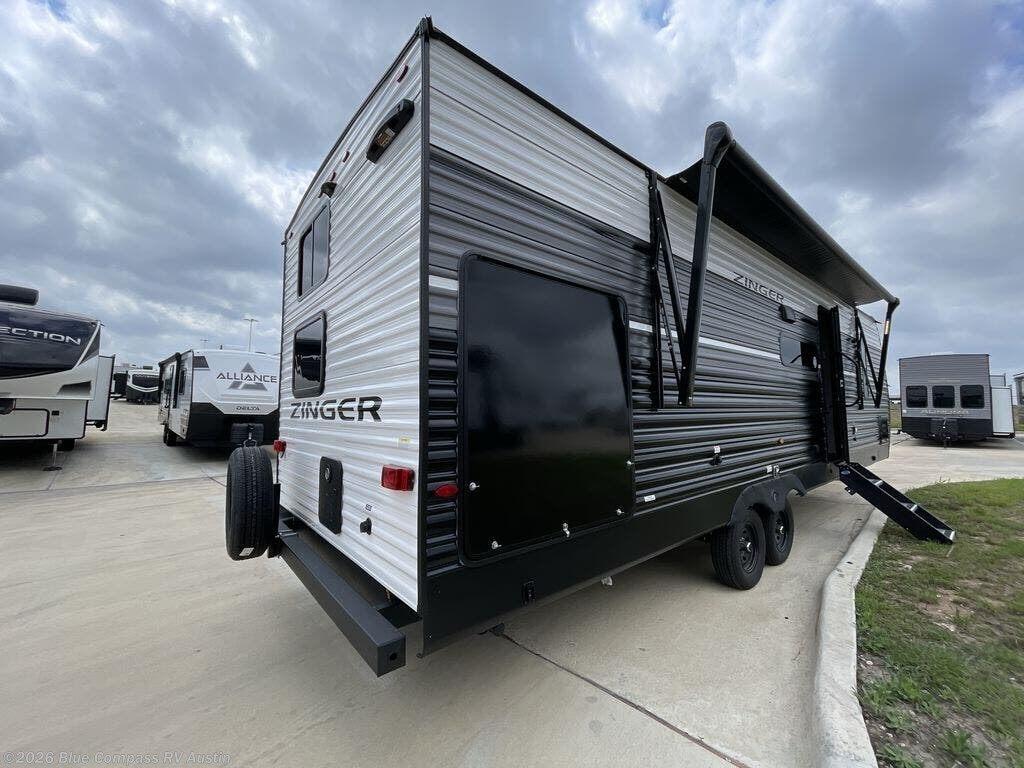 2026 CrossRoads Zinger Lite 295BH - New Travel Trailer For Sale by Blue Compass RV Austin in Buda, Texas