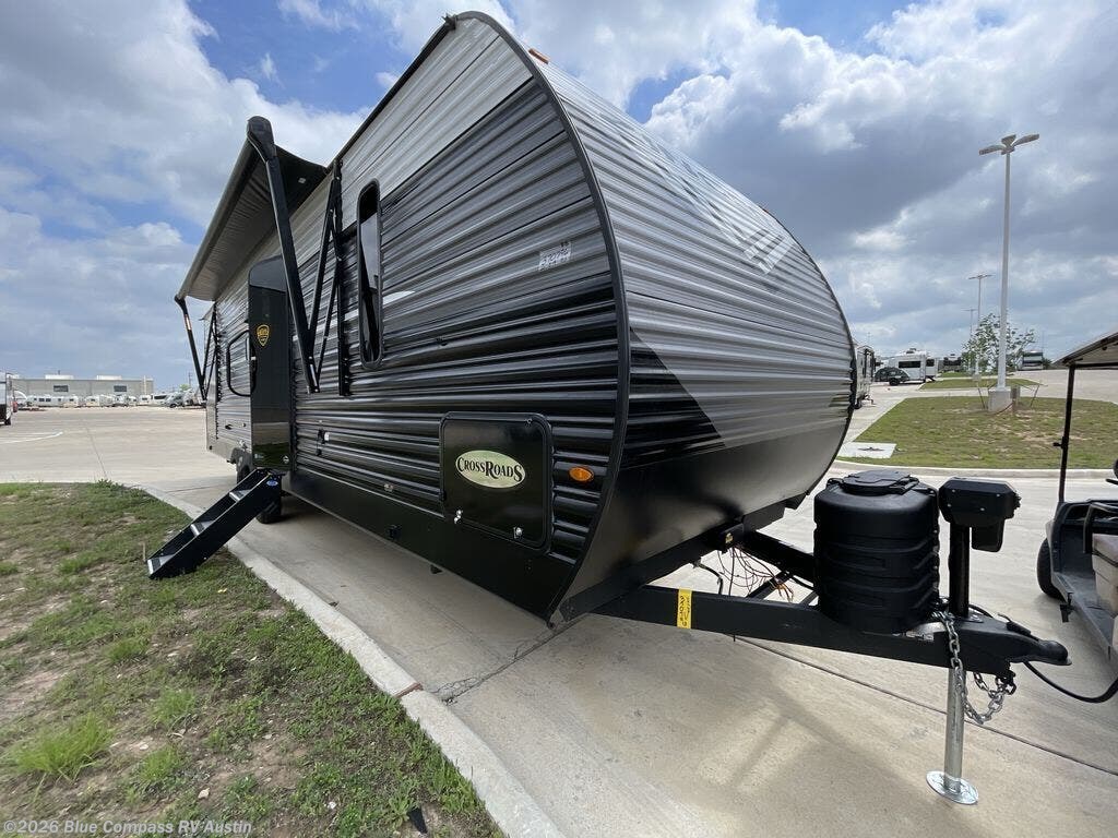 2026 Zinger Lite 295BH by CrossRoads from Blue Compass RV Austin in Buda, Texas