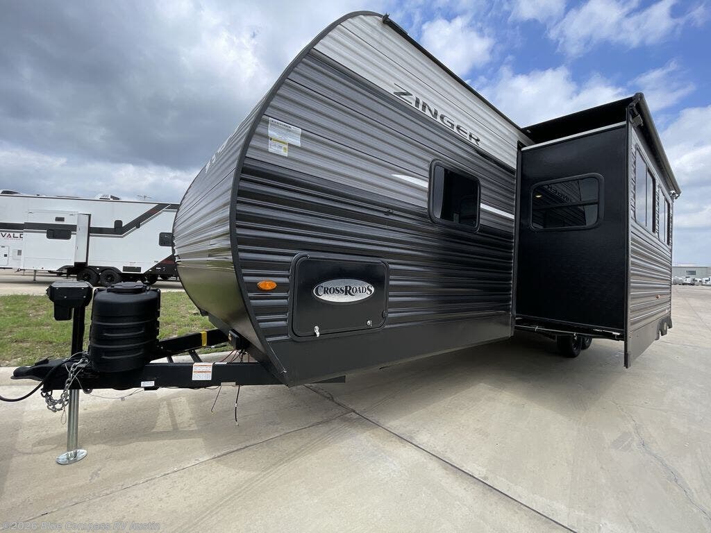 New 2026 CrossRoads Zinger Lite 295BH available in Buda, Texas