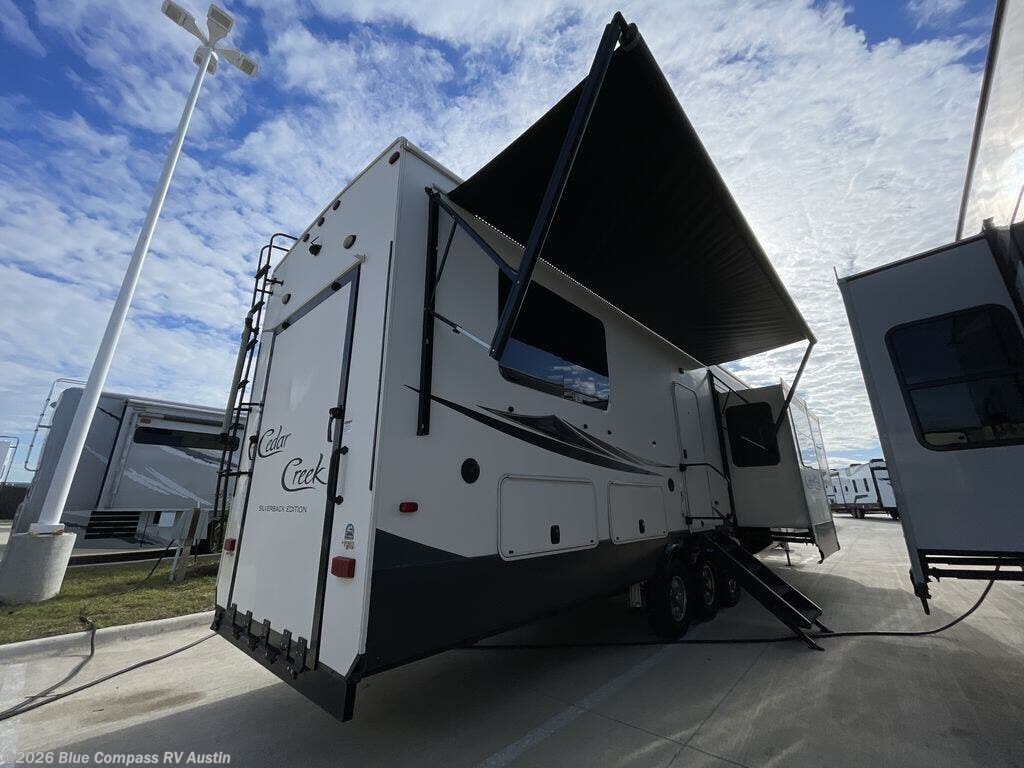 2020 Cedar Creek Silverback 37RTH by Forest River from Blue Compass RV Austin in Buda, Texas
