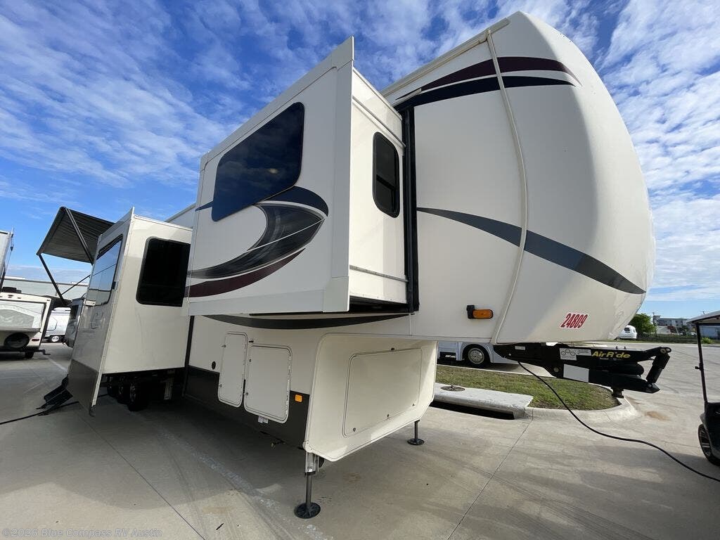 Used 2020 Forest River Cedar Creek Silverback 37RTH available in Buda, Texas