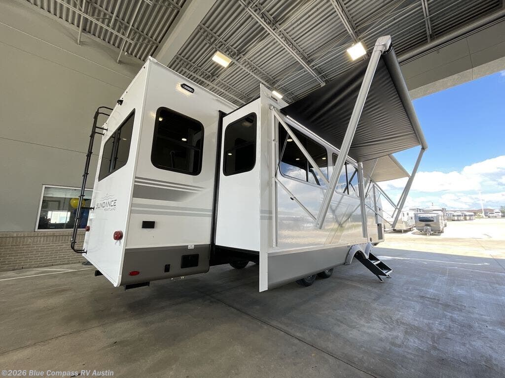 2027 Heartland Sundance XLT TT 29RLBS RV for Sale in Buda, TX