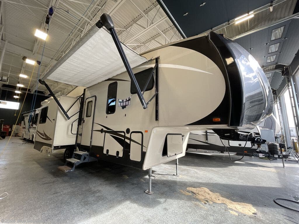 Used 2017 Forest River Sabre Lite 28RL available in Buda, Texas