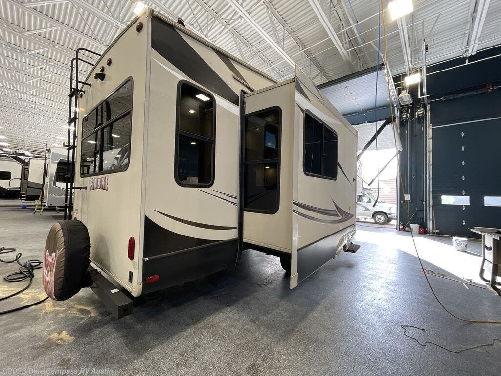 2017 Sabre Lite 28RL by Forest River from Blue Compass RV Austin in Buda, Texas
