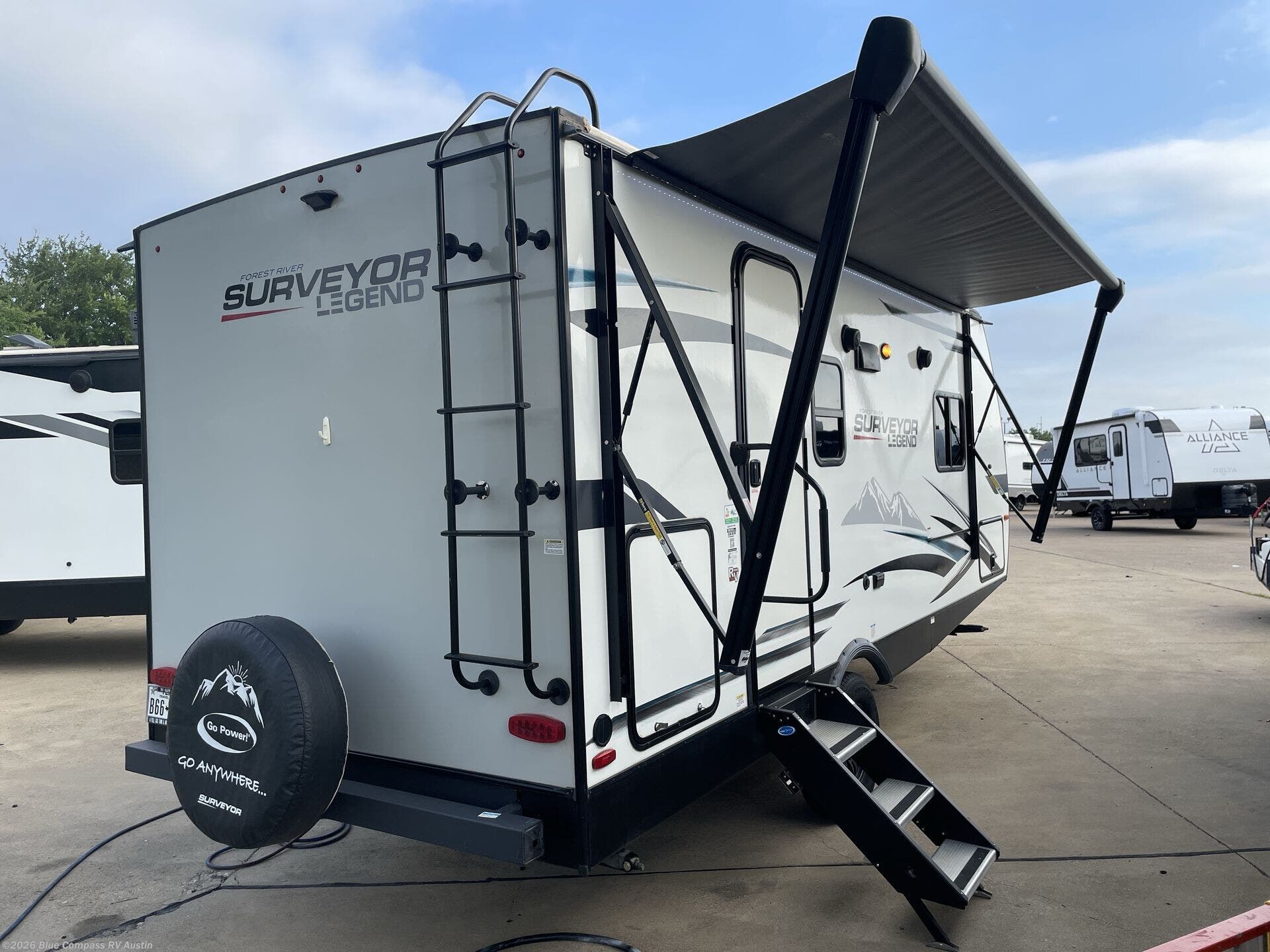 2022 Surveyor Legend 19RBLE by Forest River from Blue Compass RV Austin in Buda, Texas