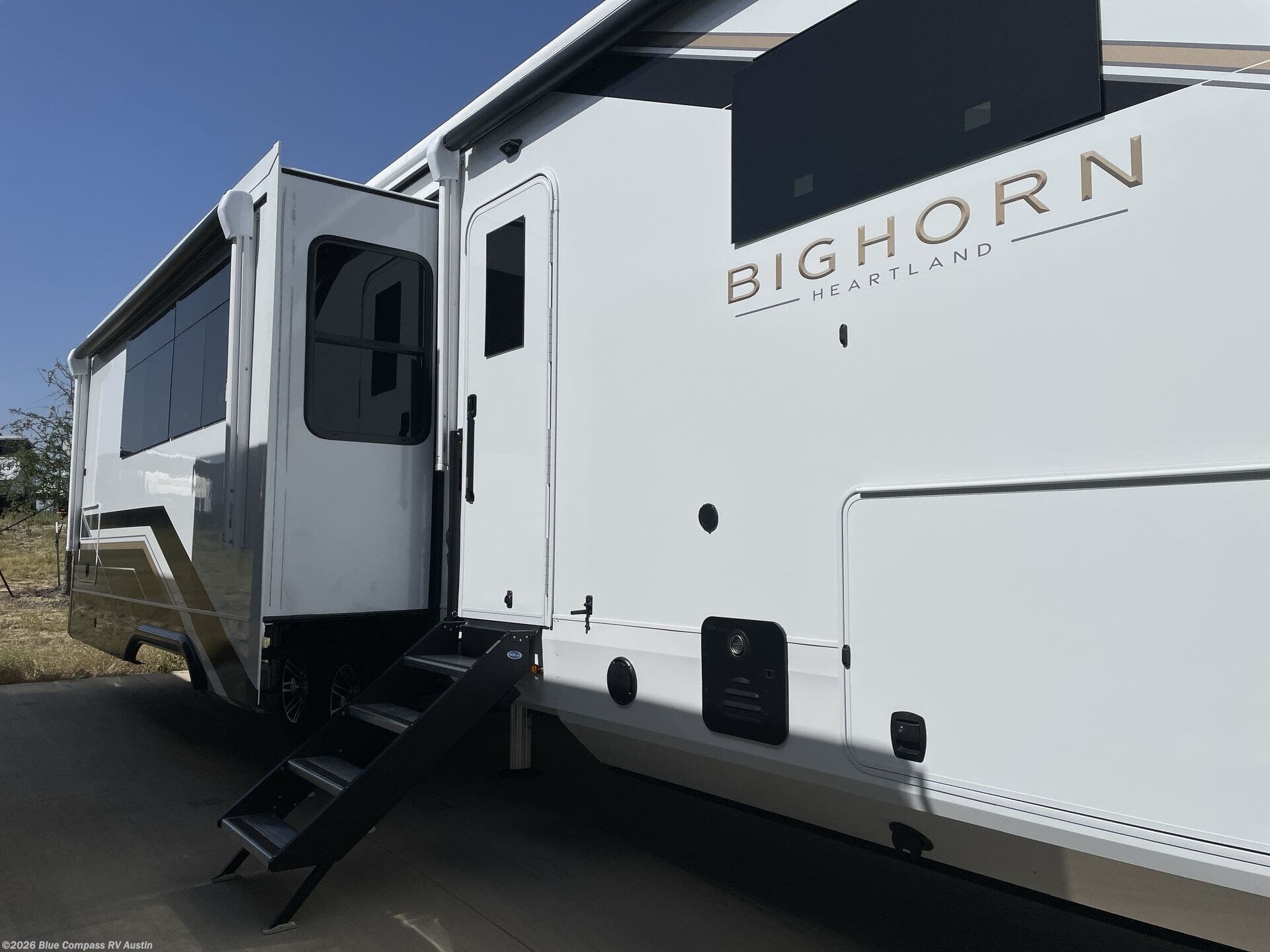 New 2027 Heartland Bighorn 39RK available in Buda, Texas