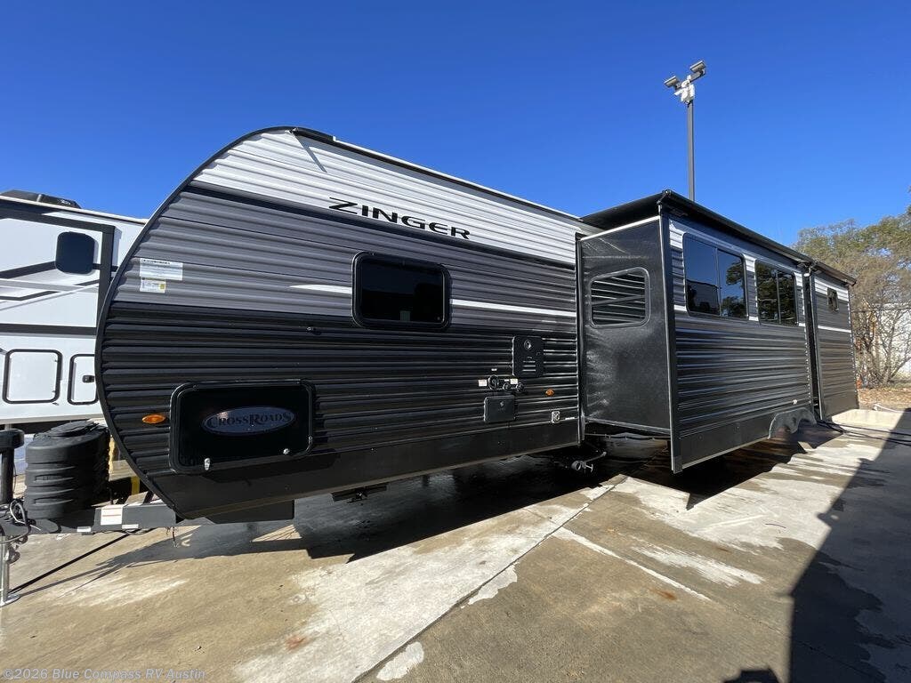 2026 Zinger 331BH by CrossRoads from Blue Compass RV Austin in Buda, Texas