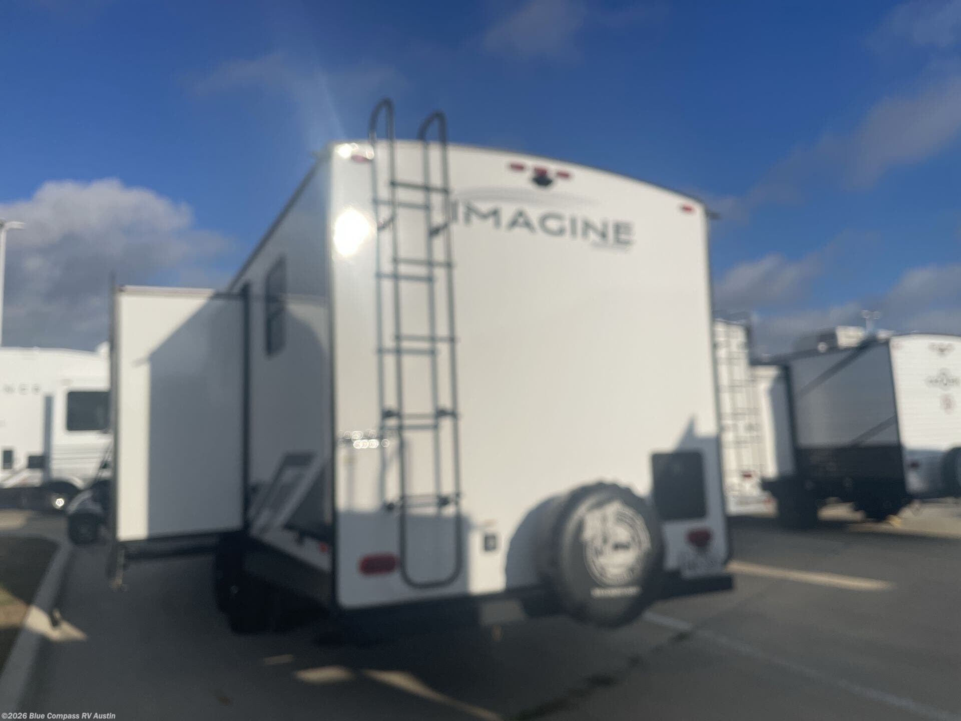 2023 Imagine 2800BH by Grand Design from Blue Compass RV Austin in Buda, Texas