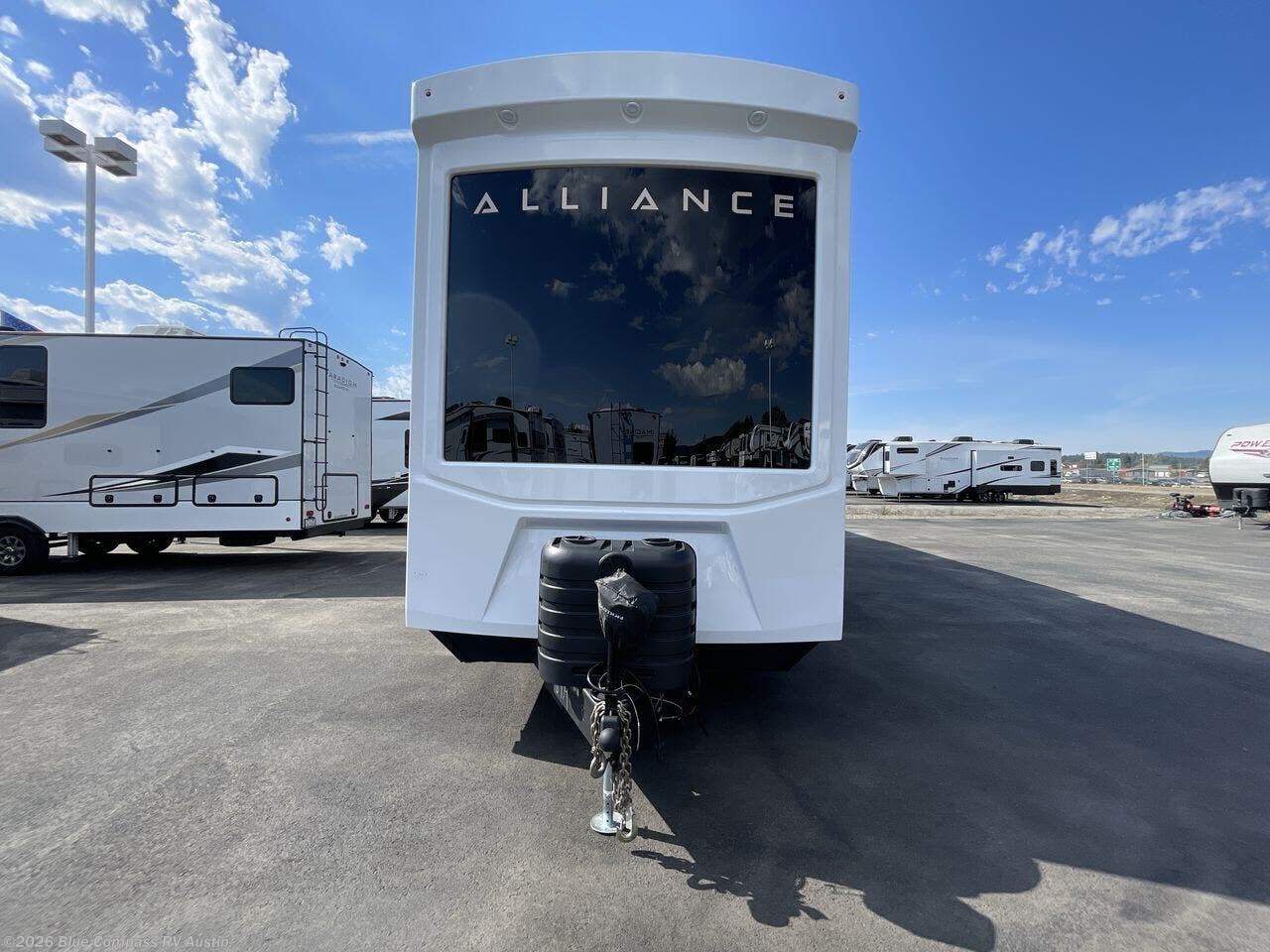 New 2026 Alliance RV Benchmark 44LFT available in Buda, Texas